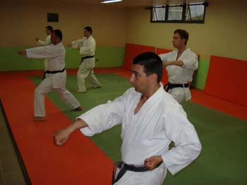 EXAME DE FAIXA AUTODEFESA - 04102008 - 08