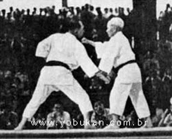 FUNAKOSHI_demonstracao